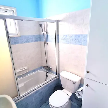 Appartement 2br Coastal Comfort With Internet Access Larnaca